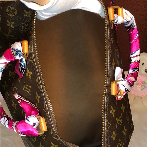 Authentic ✅ - Picture 7 of 8